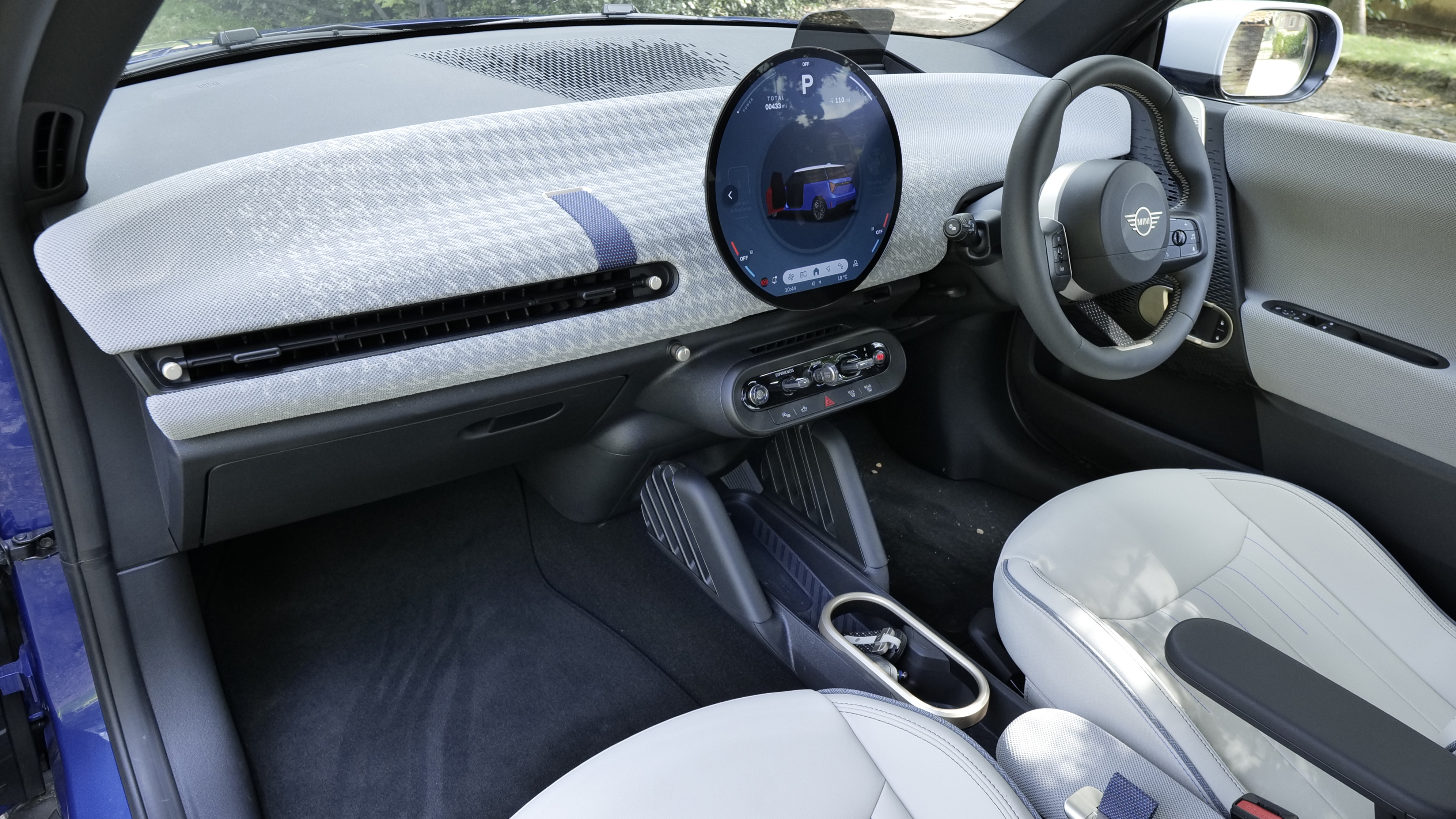 MINI COOPER ELECTRIC HATCHBACK 160kW SE Classic 54kWh 3dr Auto